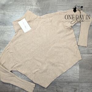 Magaschoni Long Sleeve Mock Crop Sweater Size XS